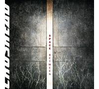 Space Between (mit Datenteil)