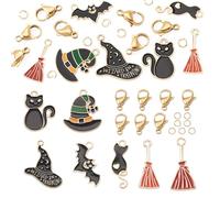 Sparkeads 7 colgantes de aleación esmaltada con diseño de Halloween, diseño de gato, murciélago, escoba, con cierres de pinza de langosta, anillos abiertos para hacer joyas