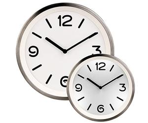 St. Leonhard Relojes de Pared - Pared Luminoso: Acero Inoxidable- Reloj de Pared de Cuarzo con iluminación de Esfera, Sensor de luz, Mecanismo de Reloj silencioso (con Mecanismo Cuarzo, luz Fondo)