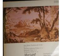 Staatskapelle Dresden Otmar Suitner - Mozart / Staatskapelle Dresden Otmar Suitner / Eine kleine Nachtmusik G-dur KV 525 / Serenata notturna D-dur KV 239 / Serenade F-dur KV 101 / Notturno D-dur KV 286 / 1974 / ETERNA EDITION # 826477 / Bildhülle mit ORIGINAL bedruckter Innenhülle / Deutsche Pressung / 12" Vinyl Langspiel Schallplatte