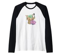 Star Wars: The Mandalorian Grogu Cooking A Snack Big Poster Camiseta Manga Raglan
