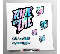Stickersland Pegatinas Ride or Die holográficas - Kit de pegatinas de vinilo impermeables - Decal decorativo para moto, bicicleta, casco, coche, portátil - Juego de adhesivos premium | Láser