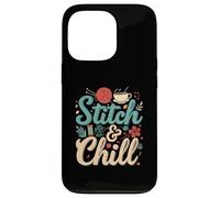 Stitch & Chill Knitting Sewing Craft Hobby Coffee Lover Carcasa para iPhone 13 Pro
