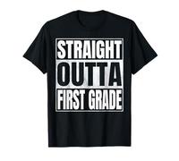Straight Outta First Grade Class of 2026 Graduate 1st Grade Camiseta