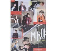 Stray Kids stray kids - cle 1: miroh (book and CD) (CD) (Importación USA)
