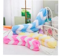 Suavemente trasero de la correa del baño del depurador de Rich burbujas cuerpo del cepillo Bares ducha bola de la flor de malla masaje exfoliante Baño (color al azar)