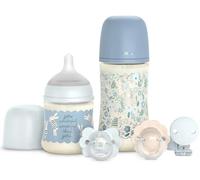 Suavinex, Canastilla, Set Regalo Recién Nacido con Biberones Anticólicos de 150 ml Flujo Lento + 270 ml Flujo Medio + 2 Chupetes 0/6 Meses con Tetina Fisiológica SX Pro + Chupetero. Wonderland Azul