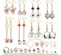 SUNNYCLUE 1 Caja DIY 8 Pares Alicia En el País de Las Maravillas Kit de Fabricación de Aretes Colgantes Esmaltados con Pentagrama Largo Reloj Despertador Poker Rabbit Pendientes Colgantes Accesorios