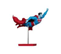 McFarlane Toys - DC Direct Superman de Lee Bermejo (Superman Rojo y Azul) Estatua de Resina a Escala 1:10, edición Limitada