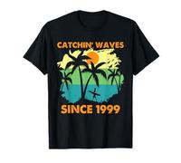 Surfeando, atrapando Olas Desde 1999, Arte Retro en la Playa y al Atardecer Camiseta
