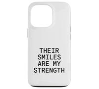Sus Sonrisas Son mi Fuerza. Cita de Amor Familiar. Carcasa para iPhone 13 Pro