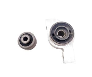 Suspensión de Ruedas Compatible con Citroen C5 C6 buje de brazo Triangular buje central de bisagra de brazo Triangular delantero 3523eh 3523ct Bush Control de Brazo(A pair of prices)
