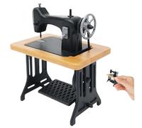 Suxdlan Máquina de Coser en Miniatura Máquina de Coser de Juguete a Escala 1:24 Muebles de casa de muñecas Vintage realistas Decoración de la habitación de Mesa para niños pequeños Amarillo