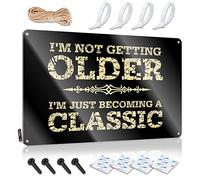 SWFG Letrero de estaño retro con texto en inglés "I'm Not Getting Older", letrero de bar, decoración del hogar, accesorios de bar para cueva de hombre (30 x 40 cm)