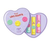 Swizzels Love Hearts - Juego de regalo de bálsamo labial, sabor a cereza, menta y vainilla, lata en forma de corazón, divertido cuidado de labios inspirado en dulces para niñas y mujeres