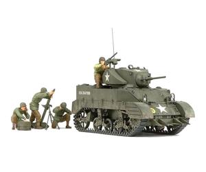 Tamiya 300035313 WWII US M5A1 Leicht Panzer - Tanque de la 2 Guerra Mundial en Miniatura con mortero y 4 Figuras (Escala 1:35)