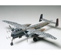 Tamiya 300061057 - 1: 48 WWII German night fighter UHU Heinkel (Importación USA)