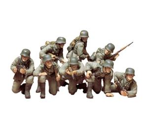 Tamiya 35061 WWII German Panzer Grenadiers Set 1/35