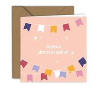 Tarjeta de cumpleaños - Diseño festivo con banderines coloridos sobre fondo rosa, ambiente alegre para todos | Tarjeta plegada (15 x 15 cm) - con sobre kraft - Interior en blanco