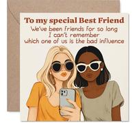 Tarjeta de cumpleaños juguetona - Celebrando nuestra amistad legendaria - Dos compañeros tomando una selfie con un giro descarado de mala influencia - cuadrado de 145 mm, sobre incluido