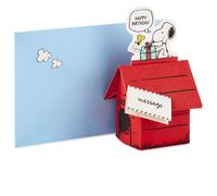 Tarjeta de felicitaci n de cumplea os de Snoopy con dise o de Peanuts y casita de Snoopy de Hallmark