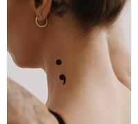 Tatuaje PUNTO Y COMA - Temporalis® | Tatuajes temporales adultos - Cosmético certificado por la UE, vegano y resistente al agua - Dura 1 a 2 semanas [ Tattoo Punto y coma ]