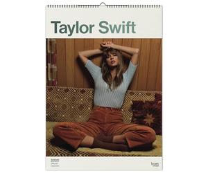 Taylor Swift OFICIAL | Calendario de pared A3 2025 de 11.7 x 16.5 pulgadas | BrownTrout | Cantante musical pop, celebridad