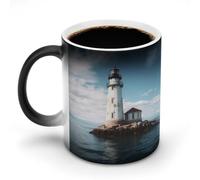 Taza con forma de faro que cambia de color y se calienta, de cerámica, negra, reactiva al calor, con mensaje que aparece al calentarse. ¡Feliz cumpleaños a un familiar o amigo!