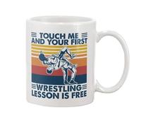 Taza de café blanca para atleta, papá, marido, de hija, hijo, esposa, Touch Me And Your First Wrestling Lesson Is Free Wrestling, regalos de 11 tazas de cerámica de 15 onzas, regalos para hombres,