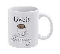 Taza de café con cacao en blanco y negro con texto "Love is Brewing" para decoración de mesa, para amantes del café, para el hogar, estilo rústico, para estante de cocina, decoración de mesa de cocina