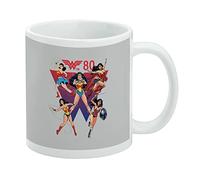Taza de café de cerámica Wonder Woman 80th Through The Ages, tazas de regalo novedosas para café, té y bebidas calientes, 11 onzas, color blanco