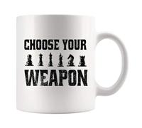Taza de cerámica con texto en inglés "Choose Your Weapon Ches" Gifts - Taza de cerámica de 325 ml, color blanco
