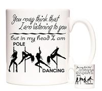 Taza de cerámica con texto en inglés "In My Head I Am Pole Dancing", diseño de bailarines y eslogan en una taza para té, café, chocolate caliente y sopa