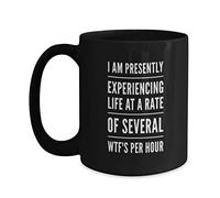 Taza De Té Trabajadores Esenciales: Actualmente Estoy Viviendo La Vida A Un Ritmo De Varios "Wtfs" Por Hora. Tazas De Cafe Premium Tazas Desayuno Divertido Taza Personalizada Para Regalo 330ML
