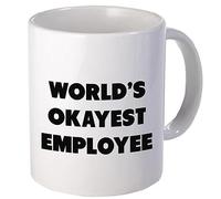 Taza divertida - World 's Okayest empleado - 11 oz tazas de café - carcasa inspirador y sarcasmo - por un taza A mantener TM
