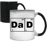 Taza mágica divertida DaD tabla periódica | Regalo original para padres con humor en cumpleaños o Día del Padre | Cerámica termoactiva blanca y negra 325 ml apta lavavajillas