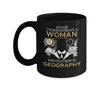 Taza Nunca Subestimes A Una Mujer Que Se Especializó En Geografía. Taza De Cerámica Elegante Mug Personalizada Coffee Mug Para Regalo Desayuno Cocina 330Ml