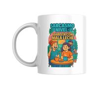 Taza “Sarcasmo nivel: barista con mala leche” - Taza divertida con frase irónica - Regalo original para amigas con carácter - Cerámica 330ml apta microondas y lavavajillas