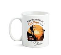 Tazas De Té Porcelana Taza Cerámica Flecha Nunca Subestimes A Un Anciano Con Un Arrow Humor Tazas Para Cumpleaños Hombre Oficina 330Ml