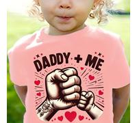 TEMU Camiseta de manga corta con estampado gráfico DADDY Plus ME & Fists, para niñas, cómoda y casual, ideal para primavera y verano, ropa para actividades diarias de niñas