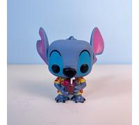 TEMU Figura de acción de PVC de Lilo y Stitch de película de animación, 1 pieza - de aloha, traje azul hawaiano, regalo para familiares, y enamorados, decoración coleccionable de dibujos animados.