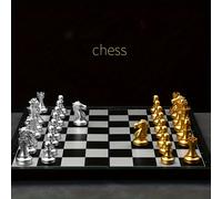 TEMU Un exquisito juego de ajedrez dorado y plateado de plástico, ideal para celebraciones, reuniones familiares y ocasiones festivas como Año , Navidad, y regalos de San Valentín