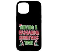 Tener un Nombre de reunión Familiar de Cassandra Christmas Time Carcasa para iPhone 15