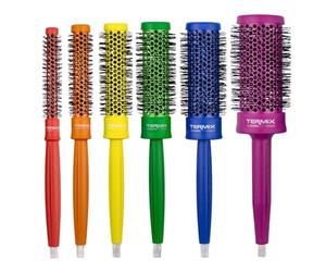 Termix Neceser Profesional Pride - 6 Cepillos Redondos de Diferentes Diámetros con Tecnología Cerámica e Iónica, Secado Rápido y Brillo Máximo, Edición Limitada Orgullo