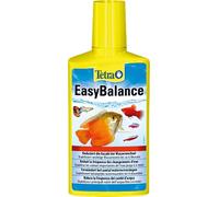 Tetra EasyBalance estabiliza los valores Principales del Agua hasta 6 Meses, permitiendo Reducir la frecuencia de los Cambios del Agua.