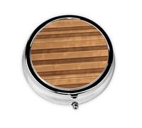 Textura original de color madera. Este pequeño pastillero redondo es un organizador portátil de medicamentos de viaje con tres compartimentos para almacenar medicamentos diarios.