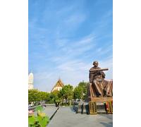 Thai Temple Heritage Notebook: Beautiful Thailand Landmark Photography Cover, 120 Lined Pages Journal for Travel Memories and Note-taking.