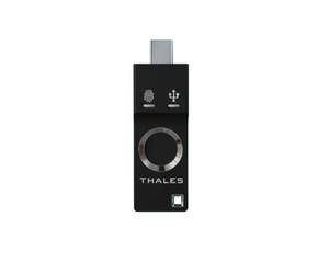 Thales Thales SafeNet eToken Fusion Bio USB-C FIDO2.1 Llave de seguridad biométrica USB-C que combina la autenticación FIDO 2.1 y PKI para proteger el acceso