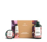 The Body Shop Strawberry Essentials - Juego de Regalo de Cuidado Corporal (Gel de Ducha de 250 ml + Yogur Corporal de 200 ml + Crema de Manos de 30 ml), Trío Festivo Afrutado con Extracto de Fresa
