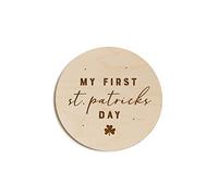 The Cotton & Canvas Co. My First St. Patrick's Day - Tarjeta de hito de madera para el primer año del bebé, las primeras vacaciones del bebé, baby shower, recién nacido, accesorio para sesión de fotos